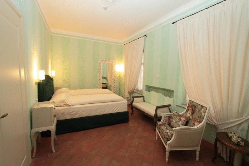 Villa Morneto Vignale Rum bild
